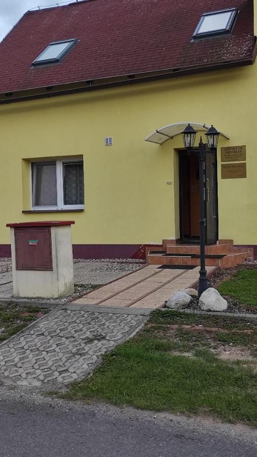 Apartmany Sarka Ujezd U Hradce Kralove Hradec Králové Dış mekan fotoğraf